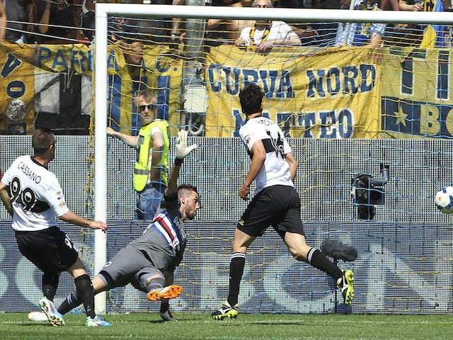 Antonio Cassano of Parma FC scores the opening goal during the Serie A match between Parma FC and UC Sampdoria at Stadio Ennio Tardini on May 4, 2014