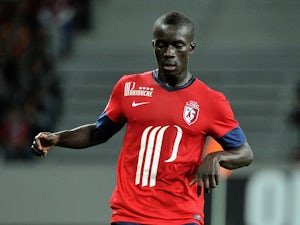Lille's Senegalese midfielder Idrissa Gueye controls the ball during the French L1 football match Lille vs St Etienne on August 25, 2013