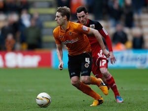 Dave Edwards of Wolves runs with the ball during the npower Championship match between Wolverhampton Wanderers and Bristol City at Molineux on March 16, 2013