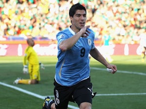 Suarez "not ruled out" of World Cup