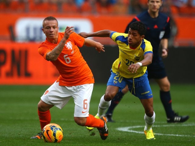 Holland midfielder Jordy Clasie in action against Ecuador on May 17, 2014.