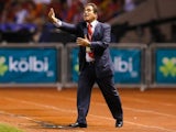 Costa Rica coach Jorge Luis Pinto shouts out instructions on September 06, 2013.