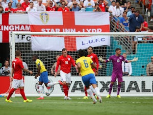 England, Ecuador share 10-a-side draw