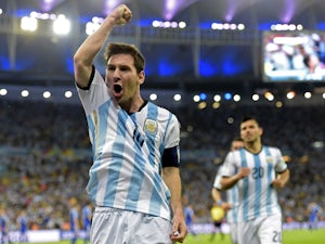 Messi drags Argentina into World Cup