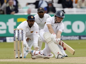 England recover on day four