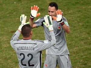 Colombia's Mondragon breaks World Cup age record