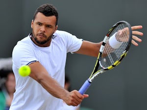 Tsonga sees off Berdych in Paris
