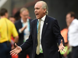 Sabella getting support from Blades