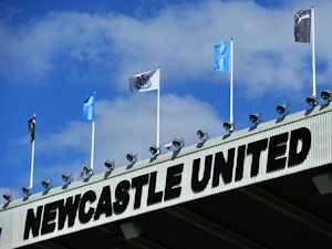 Newcastle, Leicester kickoff delayed