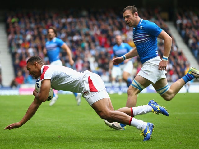 Daniel Norton of England scores a try in the semi final plate match between Scotland and England during the Rugby Sevens at Ibrox Stadium during day four of the Glasgow 2014 Commonwealth Games on July 27, 2014