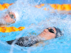 GB duo qualify for 100m backstroke semis