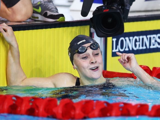 Siobhan O'Connor celebrates winning gold in the 200m individual medley with a Games record on July 27, 2014