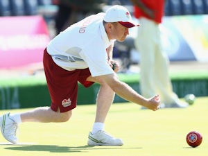 England secure third lawn bowls victory