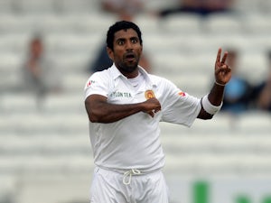 Sri Lanka end Hafeez, Ali partnership