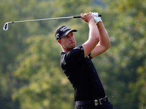 Stenson holds one-shot lead at Nedbank