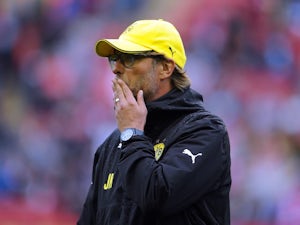 Klopp shoulders blame for Dortmund defeat