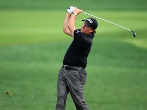 Mickelson withdraws from BMW Championship