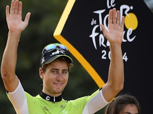 Sagan storms to victory in road worlds
