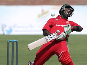 Zimbabwe set target of 165 in final ODI