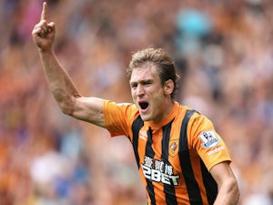 Hull lose Jelavic, Dawson for up to six weeks