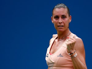 Pennetta battles past Han at China Open