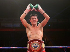 Crolla to face Perez for title in July