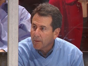 Hawks owner to sell because of abusive email