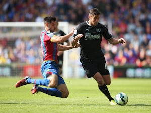 Speroni save earns Palace a point