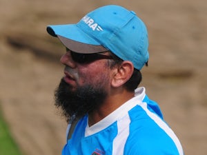 Mushtaq offers Ajmal "help and support"