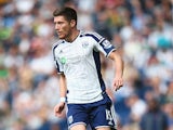 Sebastien Pocognoli of West Bromwich Albion tangles during the Barclays Premier League match between West Bromwich Albion and Everton at The Hawthorns on September 13, 2014 