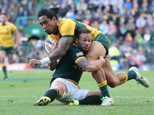 Late surge guides South Africa past Australia