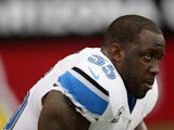 Middle linebacker Stephen Tulloch #55 of the Detroit Lions looks on prior to the start of the game against the Arizona Cardinals at University of Phoenix Stadium on September 15, 2013