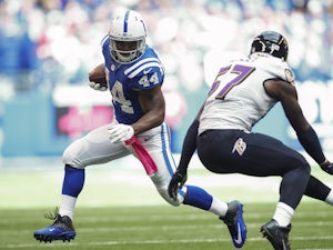 Colts hold out to beat Ravens
