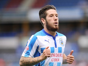 Scannell gives Huddersfield win at Forest