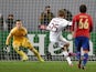 Bayern Munich's midfielder Thomas Mueller (C) scores from the penalty spot past CSKA Moscow's goalkeeper Igor Akinfeev (L) during a Group E Champions league football match on September 30, 2014