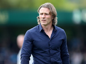 Wycombe confirm new Ainsworth deal