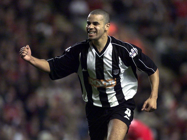 Marlon Broomes of Grimsby celebrates after scoring their first goal during the Liverpool v Grimsby Town Worthington Cup Third Round match at Anfield on 9 October, 2001