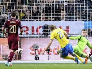 Sweden and Russia share the spoils