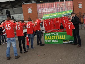 Liverpool fans offered Balotelli swaps