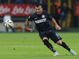 Gary Medel of FC Internazionale during the Serie A match between FC Internazionale Milano and Atalanta BC at Stadio Giuseppe Meazza on September 24, 2014