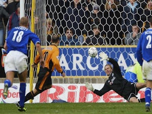 OTD: Wolves stun Leicester with PL comeback