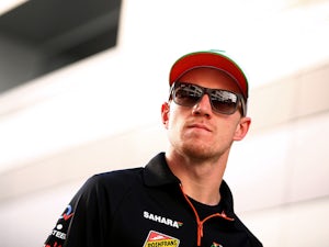 Hulkenberg signs new Force India deal