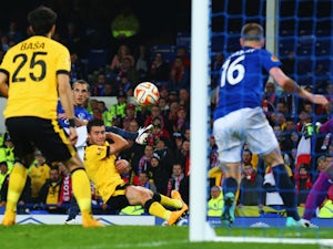 Everton cruise past Lille at Goodison Park