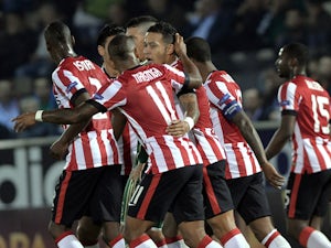 PSV win despite first-minute red card