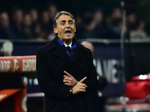 Last-gasp penalty hands Inter win