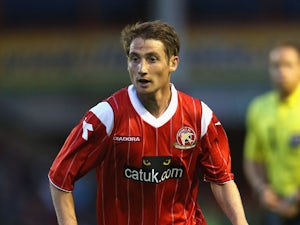 Torquay snap up free agent McQuilkin