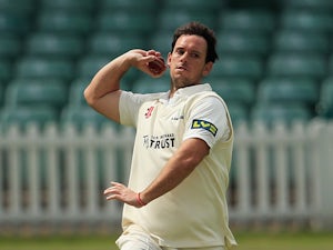 Allenby signs for Somerset