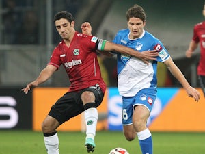 Stindl brace eases Hannover relegation worries