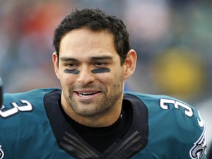 Sanchez: 'Tebow signed due to Bradford injury'