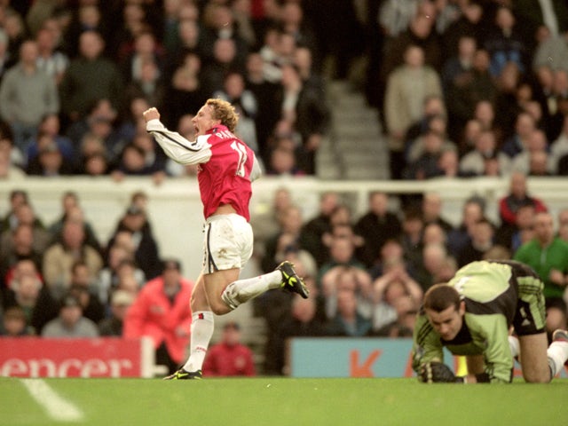 Ray Parlour of Arsenal celebrates during the FA Carling Premier League match against Newcastle United played at Highbury in London on December 9, 2000